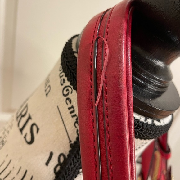 B Makowsky Red Leather Handbag - Picture 6 of 16